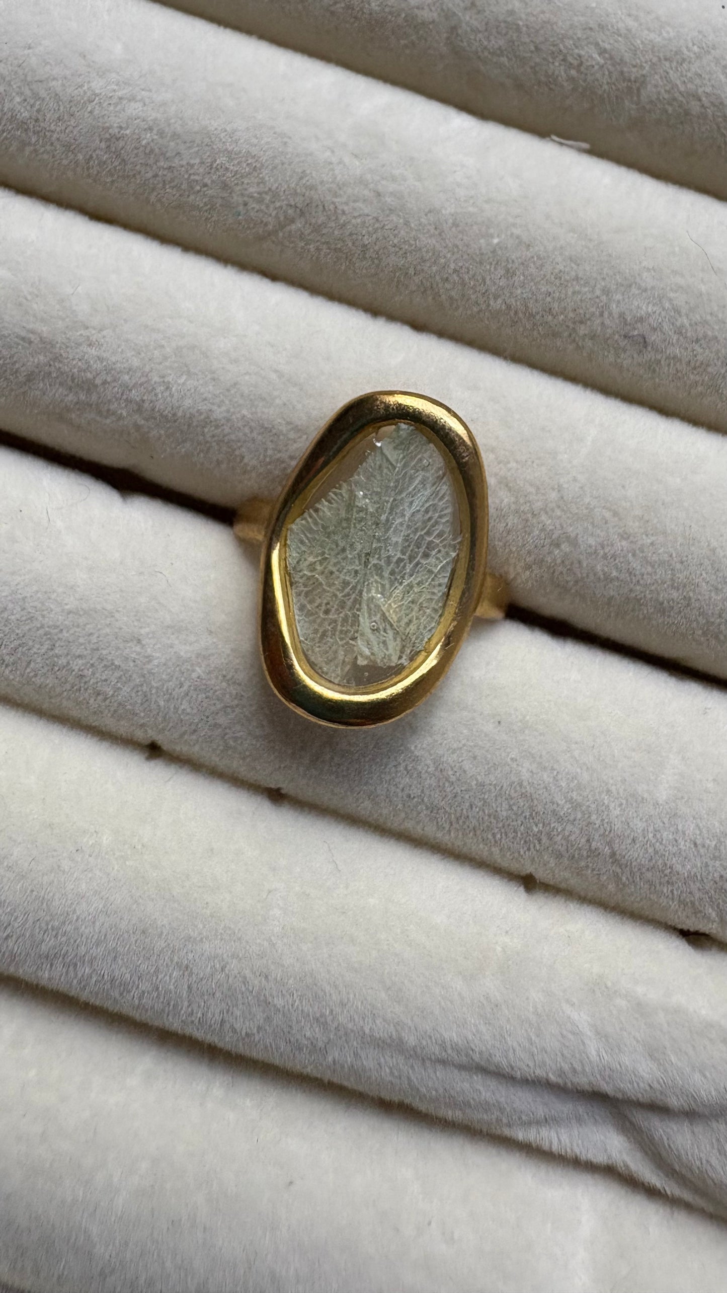 Anillo con flores preservadas encapsuladas 🌸✨- hortensia verde agua
