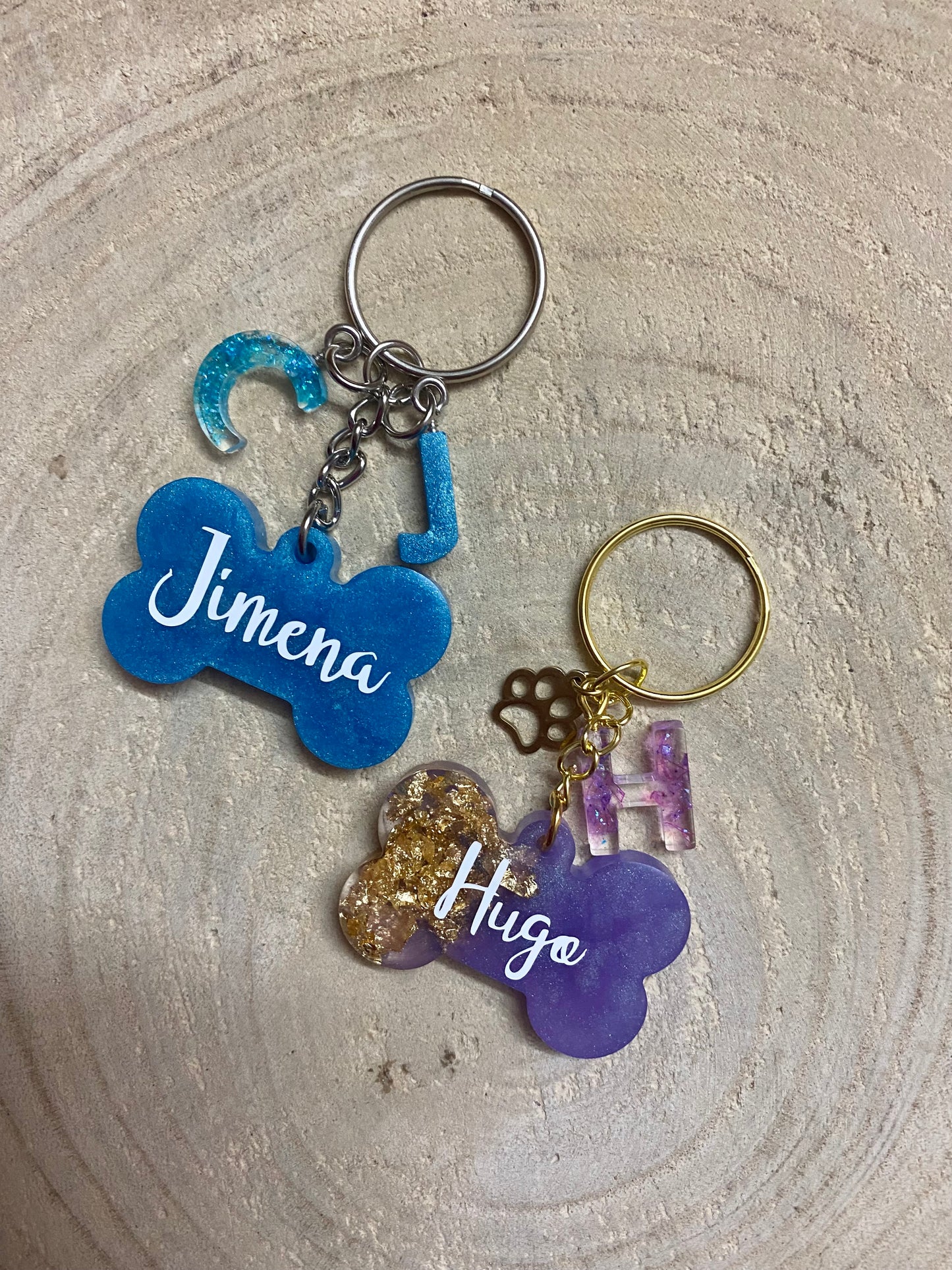 Llavero de metacrilato y resina para personalizar amigos peludos